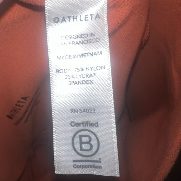 Athleta Salutation Stash Pocket Tight Leggings Cropped 19.5 Inch Inseam XS - Picture 4 of 4